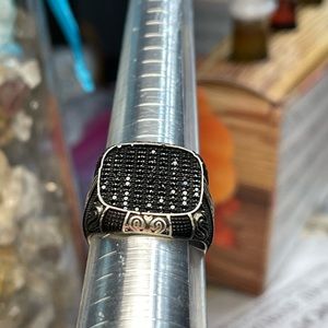 Beautiful Mens Sterling Silver Ring